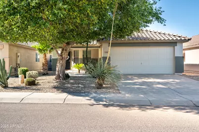 1126 W Oak Tree Lane, San Tan Valley, AZ 85143 - Photo 1