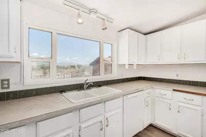 12107 S 215th Lane, Buckeye, AZ 85326 - Photo 7