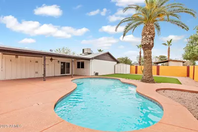 1601 W Marco Polo Road, Phoenix, AZ 85027 - Photo 1