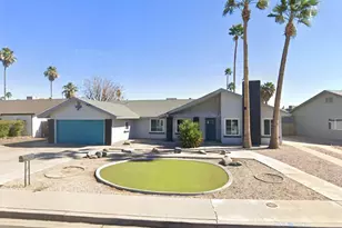 2338 W Mandalay Ln, Phoenix, AZ 85023 - Photo 1