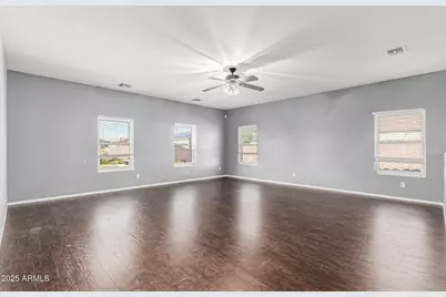 17592 W Young Street, Surprise, AZ 85388 - Photo 15