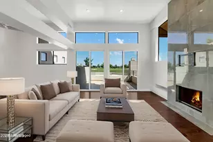 8989 N Gainey Center, Scottsdale, AZ 85258 - Photo 1