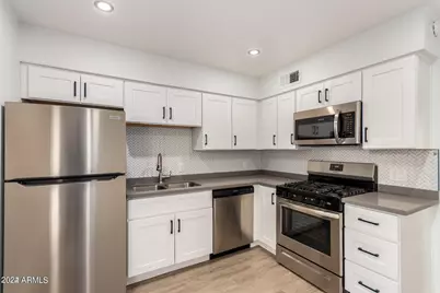 3038 N 38th, Phoenix, AZ 85018 - Photo 1