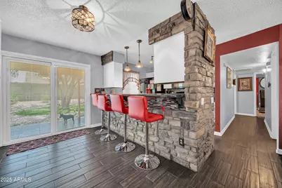 21057 N 34th Drive, Phoenix, AZ 85027 - Photo 1