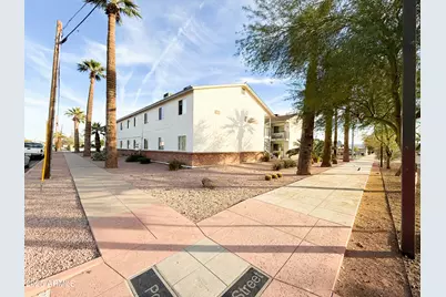 349 N 11th Street #Apt 110, Phoenix, AZ 85006 - Photo 1