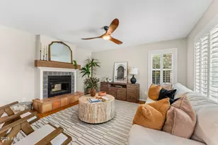 3625 E Rosemonte, Phoenix, AZ 85050 - Photo 1