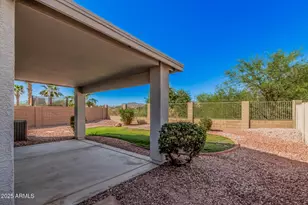 22394 W Desert Bloom St, Buckeye, AZ 85326 - Photo 13