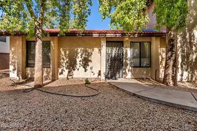 2438 E Tracy Lane #4, Phoenix, AZ 85032 - Photo 1