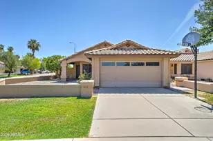 61 S Crestview St, Chandler, AZ 85226 - Photo 1