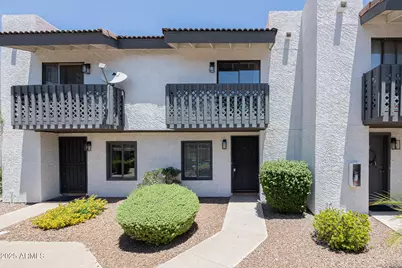 3434 N 11th Street #Unit 9, Phoenix, AZ 85014 - Photo 1