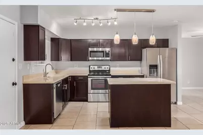 1002 W Villa Rita Drive, Phoenix, AZ 85023 - Photo 1