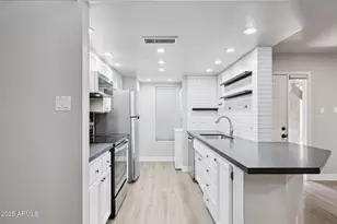 7950 E Starlight Way, Scottsdale, AZ 85250 - Photo 1