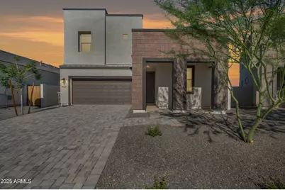 4627 S 23rd Way, Phoenix, AZ 85040 - Photo 1