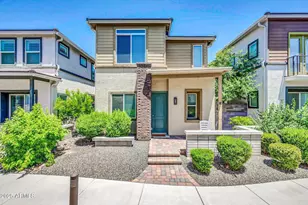 11900 N 32nd, Phoenix, AZ 85028 - Photo 1