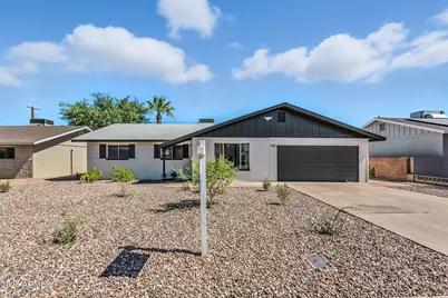 1132 E Bishop, Tempe, AZ 85282 - Photo 1