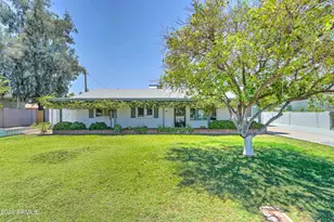 4019 E Turney, Phoenix, AZ 85018 - Photo 1