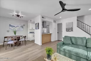 1208 E Lawrence Ln, Phoenix, AZ 85020 - Photo 1