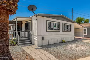 201 S Greenfield, Mesa, AZ 85206 - Photo 1