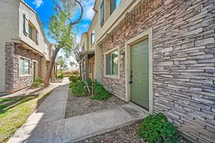 2419 W Vista, Phoenix, AZ 85021 - Photo 1