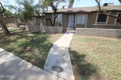 6711 W Osborn, Phoenix, AZ 85033 - Photo 1