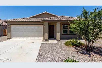 825 S Parker Place, Casa Grande, AZ 85122 - Photo 1