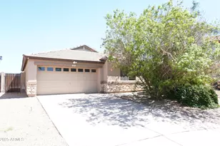 2099 S Peppertree Dr, Gilbert, AZ 85295 - Photo 1