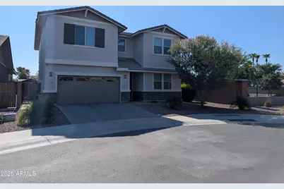 1719 S Spartan Street, Gilbert, AZ 85233 - Photo 1