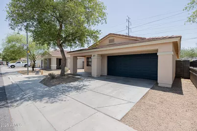 227 W Darrow Street, Phoenix, AZ 85041 - Photo 1