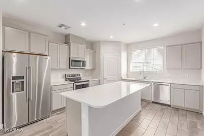 1255 N Arizona Avenue #1113, Chandler, AZ 85225 - Photo 1