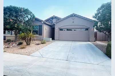 3923 E Desert Broom, Chandler, AZ 85286 - Photo 1