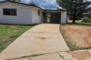 216 Tree Top, Sierra Vista, AZ 85635 - Photo 1