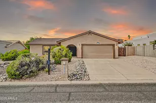 16323 E Glenbrook Blvd, Fountain Hills, AZ 85268 - Photo 1