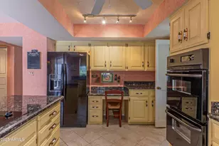 7344 E Rose Ln, Scottsdale, AZ 85250 - Photo 13