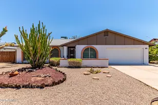 3833 W Woodridge, Glendale, AZ 85308 - Photo 1