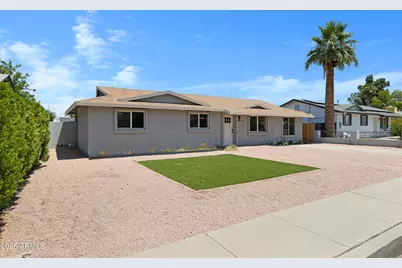 218 E Park Avenue, Gilbert, AZ 85234 - Photo 1