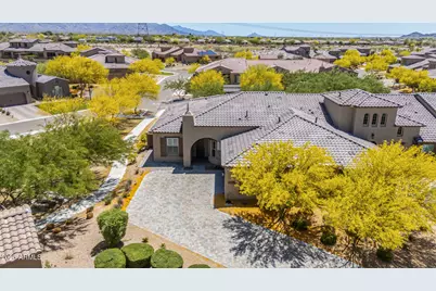 12325 S 179th Avenue, Goodyear, AZ 85338 - Photo 1