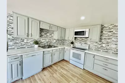 6500 W Glendale Avenue #35, Glendale, AZ 85301 - Photo 1