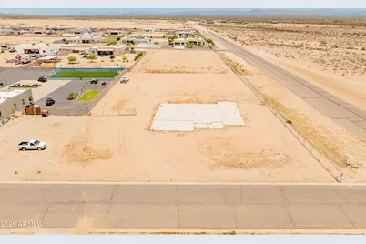 24314 W Fernwood, Wittmann, AZ 85361 - Photo 1