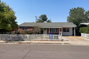 106 E Linda Ln, Gilbert, AZ 85234 - Photo 1