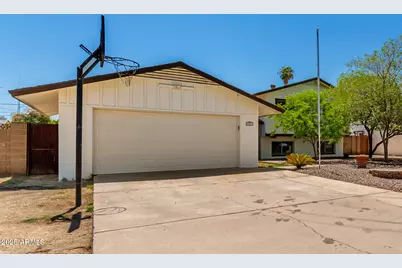 5545 N 41st, Phoenix, AZ 85019 - Photo 1