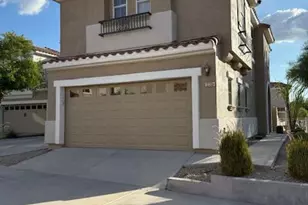 235 W Mountain Sage, Phoenix, AZ 85045 - Photo 1