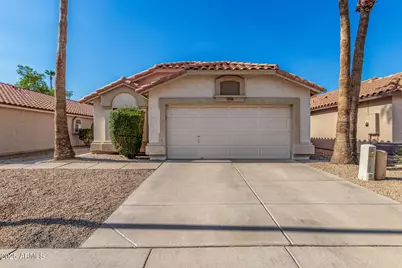 914 W Redondo Drive, Gilbert, AZ 85233 - Photo 1