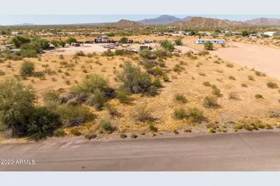 Lot 1 W Huisatch, Maricopa, AZ 85139 - Photo 1