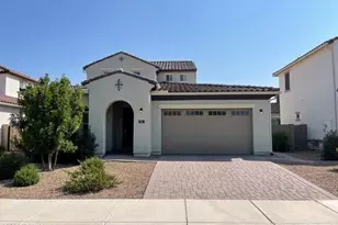 955 E Holland Park Dr, Gilbert, AZ 85297 - Photo 1