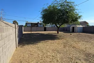 2230 E Beverly Ln, Phoenix, AZ 85022 - Photo 23