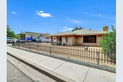 733 E Hatcher Road, Phoenix, AZ 85020 - Photo 1