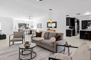 10835 N 23rd, Phoenix, AZ 85028 - Photo 1