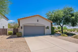 831 E Taurus Pl, Chandler, AZ 85249 - Photo 1