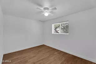 1018 E Marigold Ln, Tempe, AZ 85288 - Photo 33