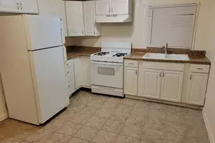 9838 N 14th St, Phoenix, AZ 85020 - Photo 1